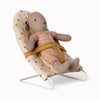 Babysitter | Micro